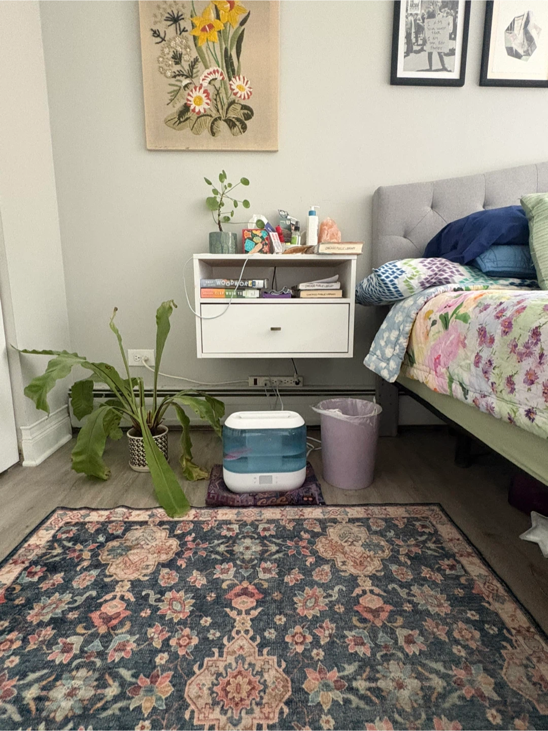 2 White Floating Nightstands - photo 2