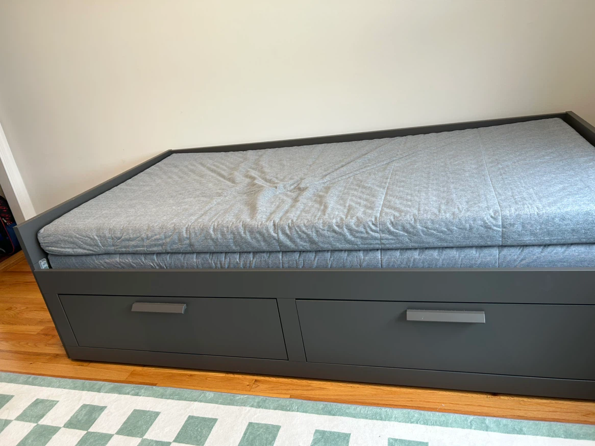 Grey Twin Daybed with Storage Drawers
