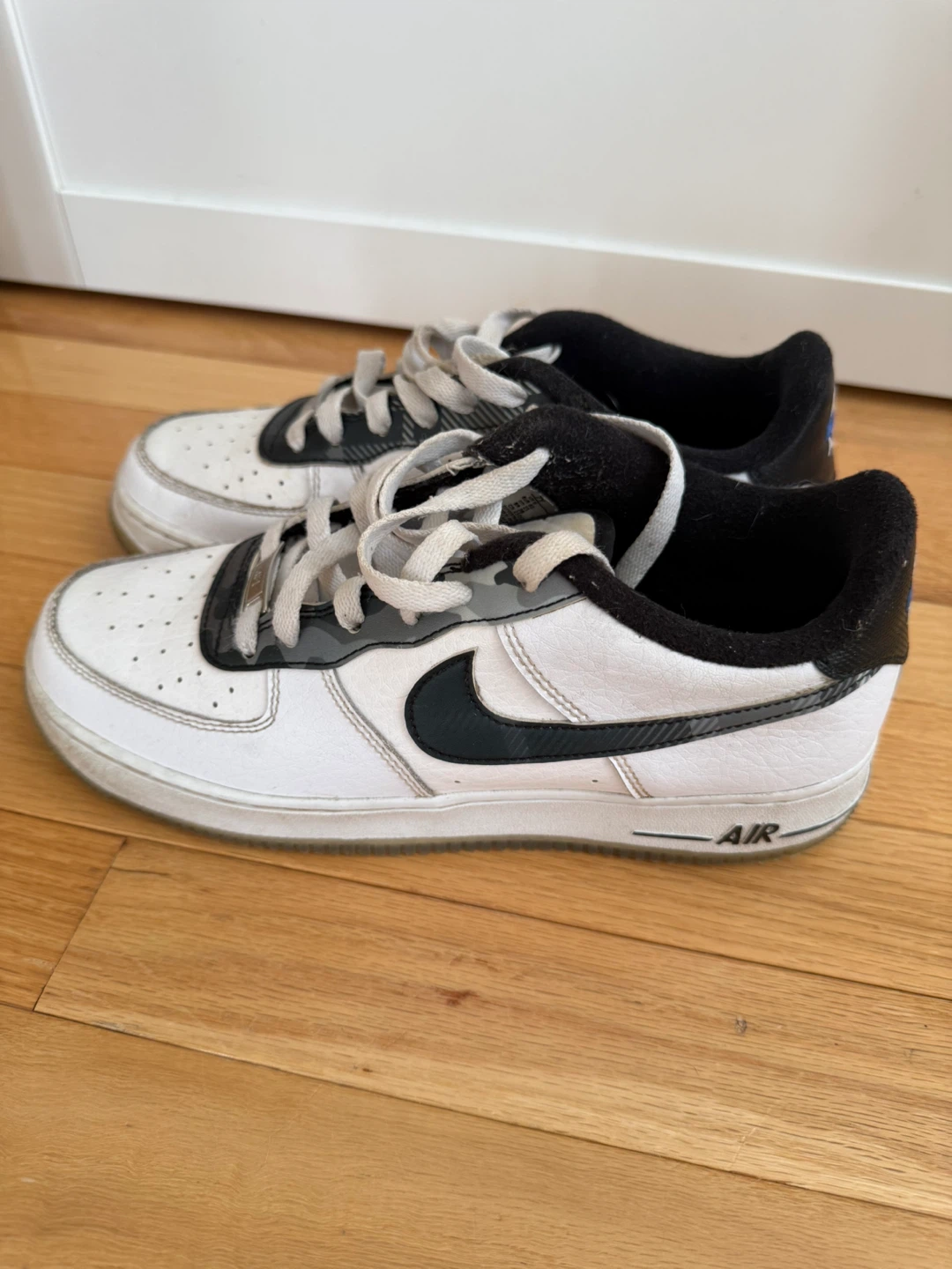 Nike Air Force 1 Low White/Black Sneakers