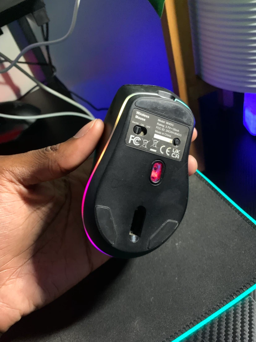 Wireless Backlit Keyboard and Mouse Set - photo 3