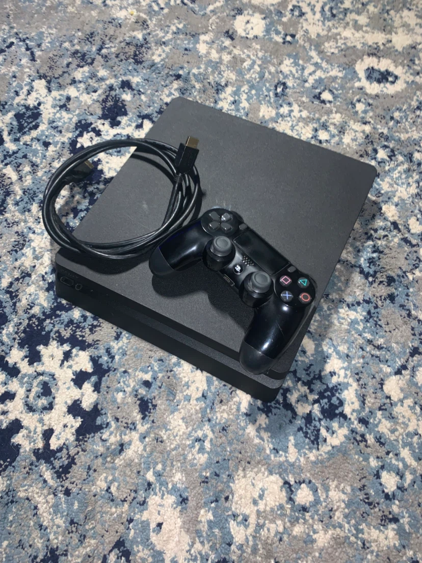Sony PlayStation 4 Slim Console