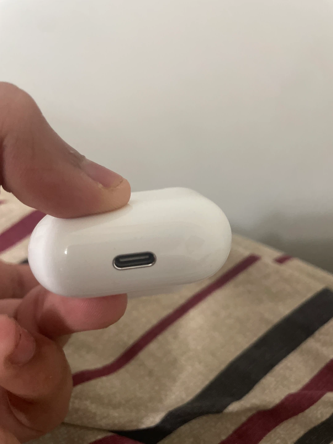 Apple AirPods Pro (includes Charging Case) - photo 3