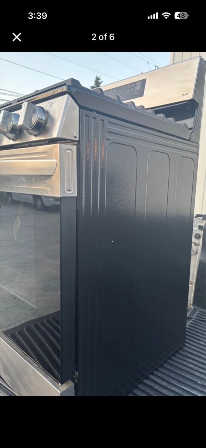 LG Stainless Steel Gas Range - photo 3