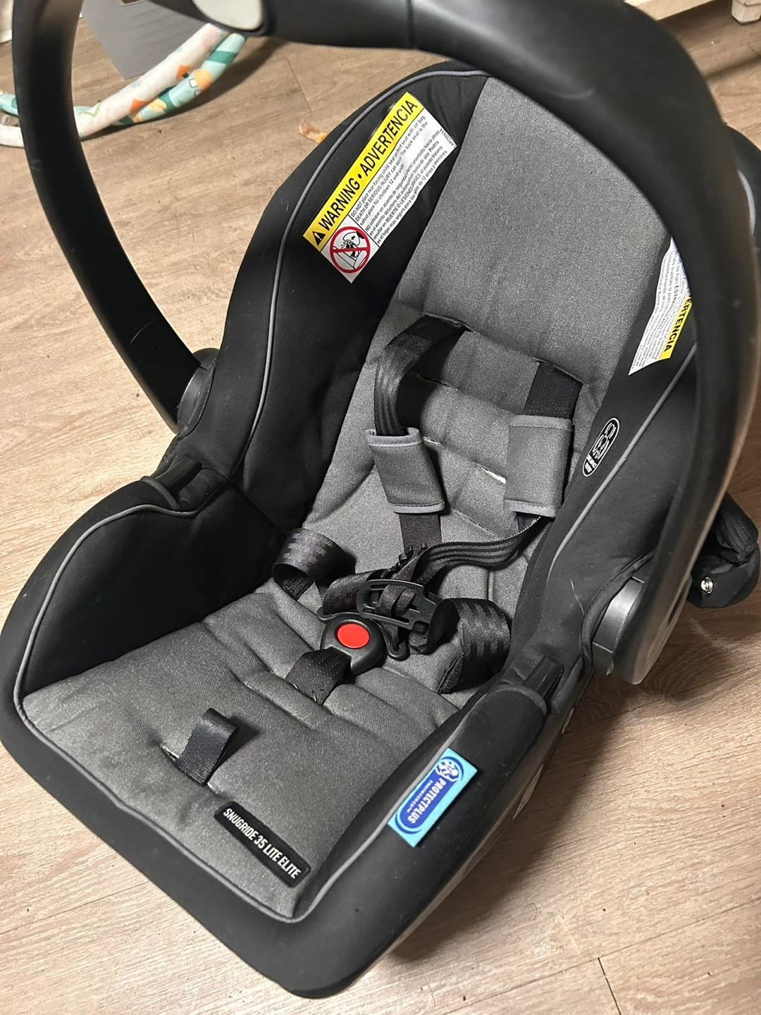 Graco SnugRide 35 Elite Infant Car Seat
