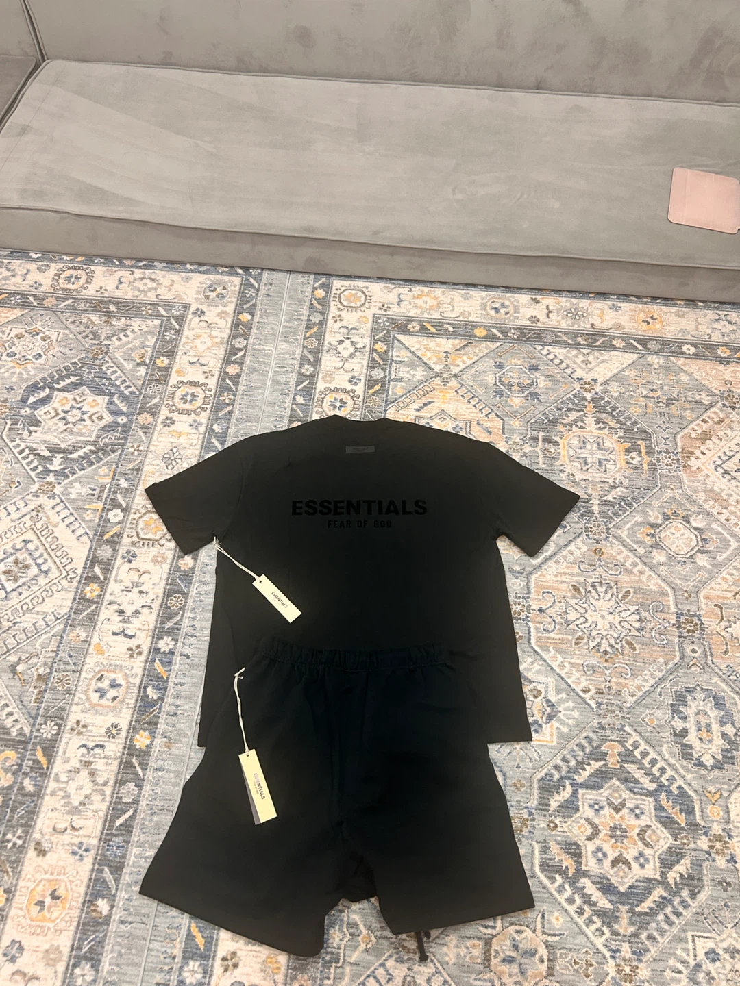 Essentials fear of god T-Shirt and Shorts - photo 2
