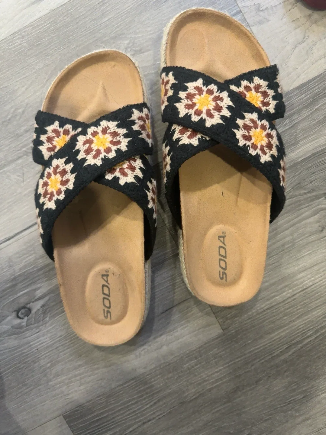 Soda Slides - Embroidered Crossband Sandals - photo 2