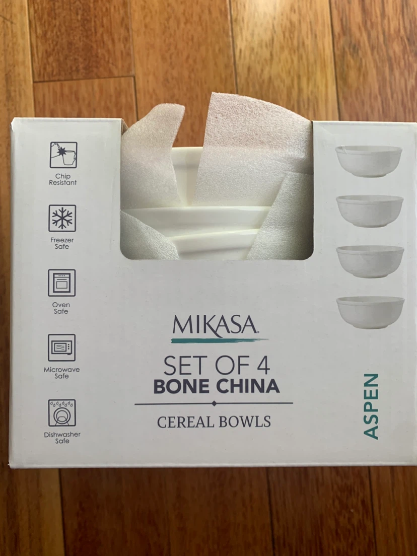 New Mikasa Set of 4 Bone China Cereal Bowls Aspen - photo 2