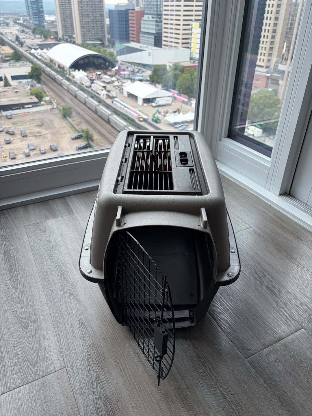 Petmate Navigator Pet Carrier - photo 2