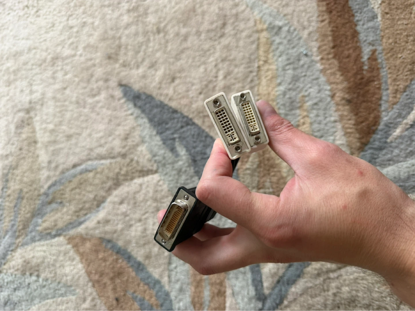 DMS-59 Male to Dual DVI Female Converter Splitter Cable