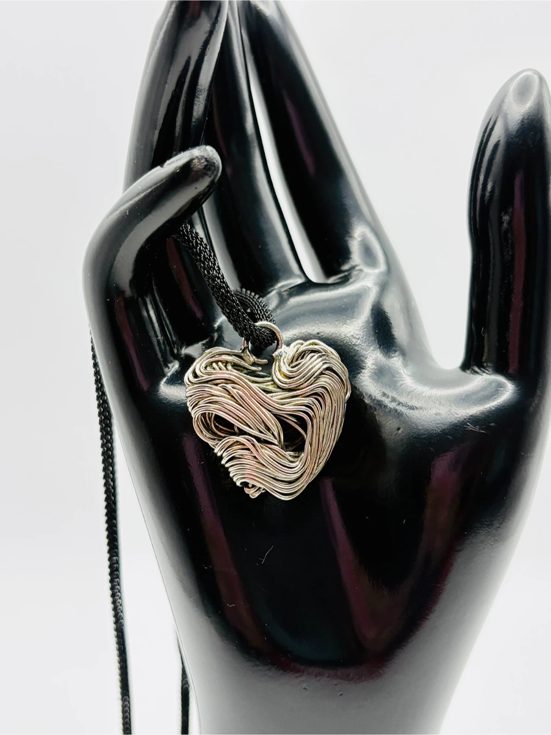 Silver Tone Wire Wrapped Heart Pendant Necklace - photo 5
