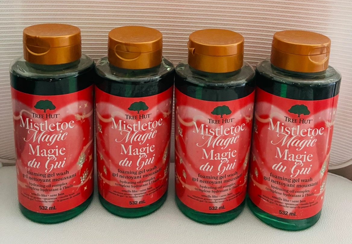 Tree Hut Mistletoe body wash each