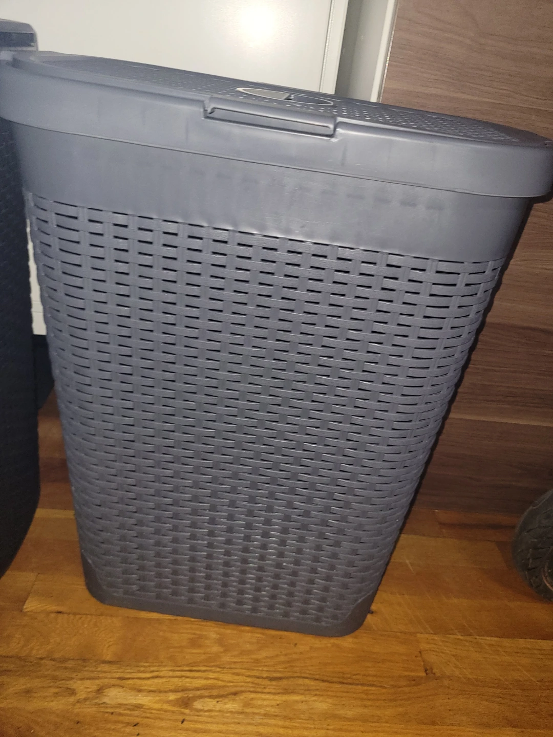 Large Woven Laundry Basket Hamper with Lid