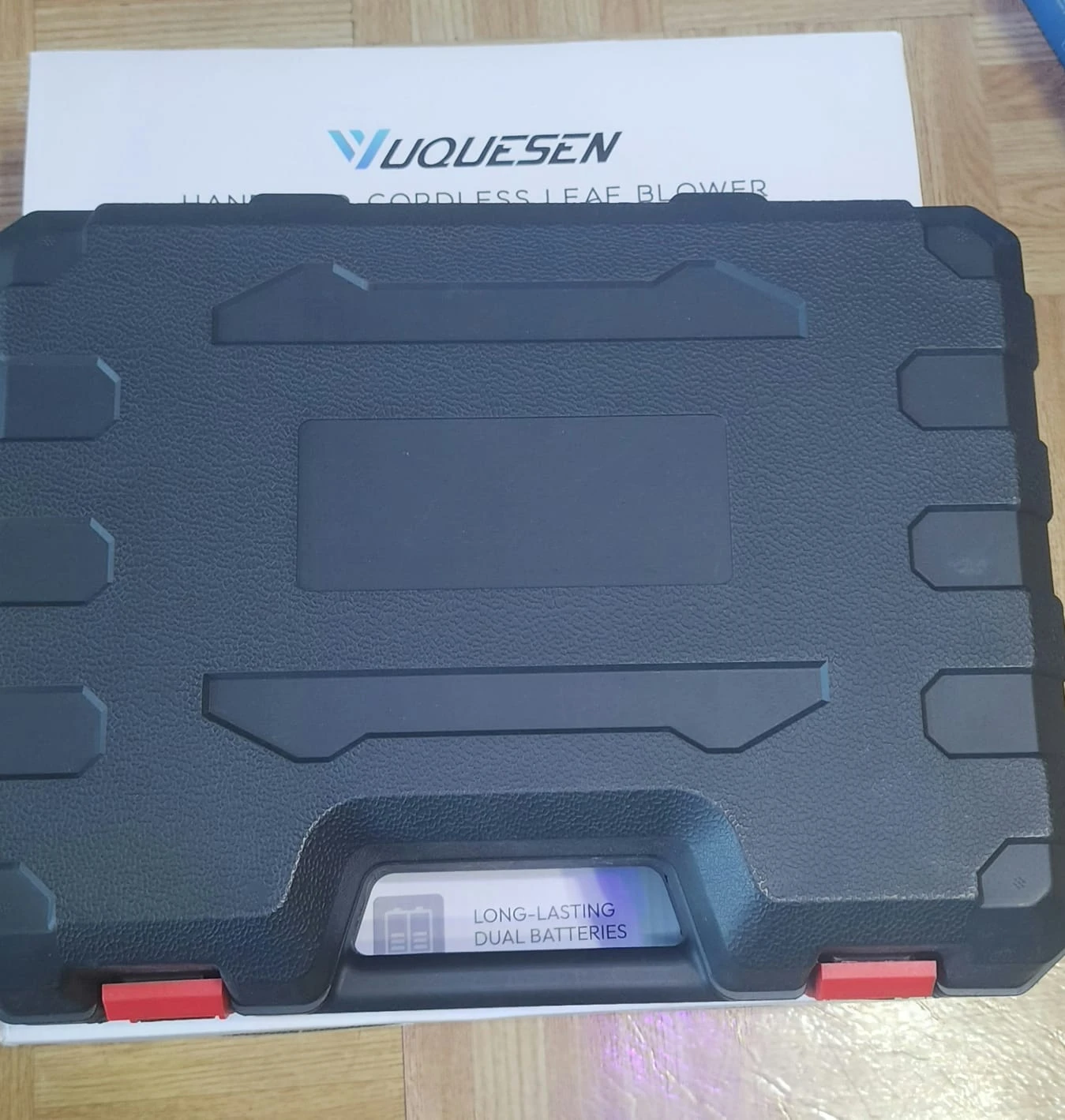 Yuqesen Handheld Cordless Leaf Blower - photo 2