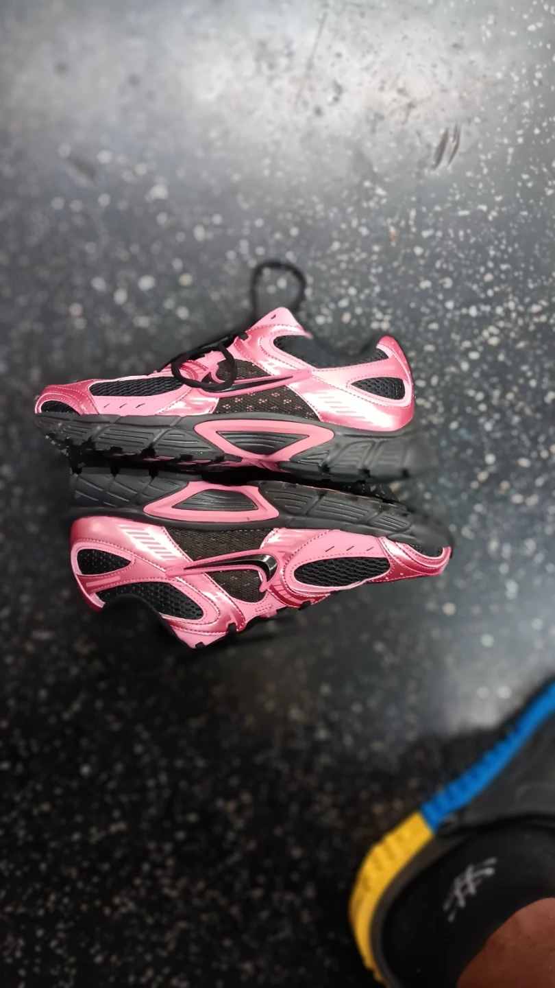 Nike Running Shoes - Pink and Black - photo 2
