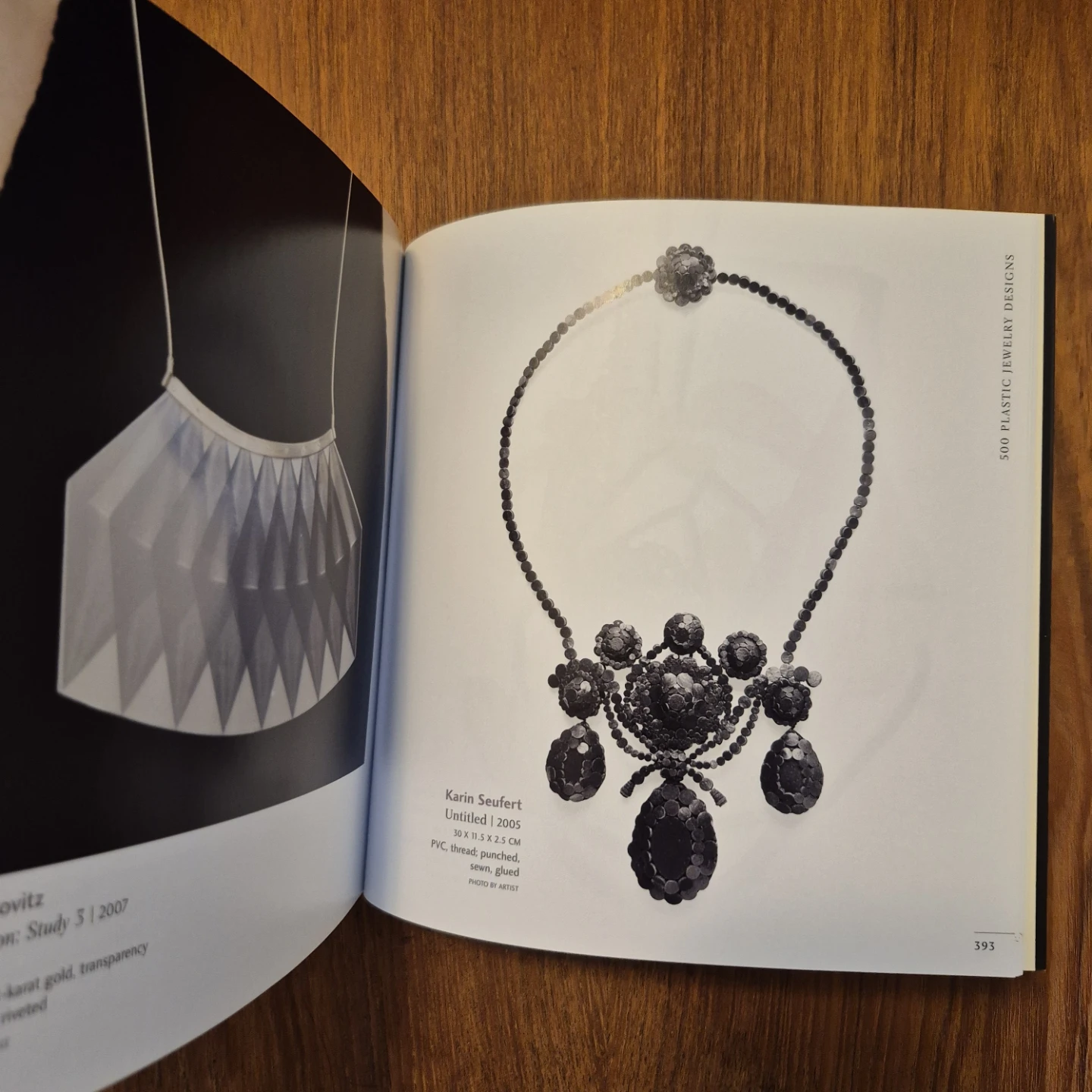 "500 Plastic Jewelry Designs" Published by Lark Books - photo 2