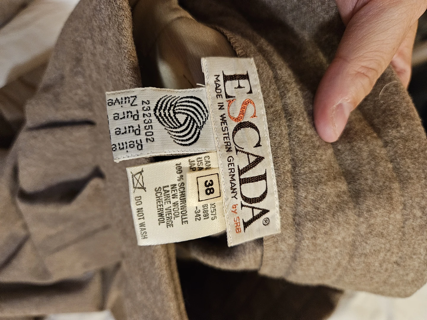 Escada Wool Trousers Size 38 - photo 2