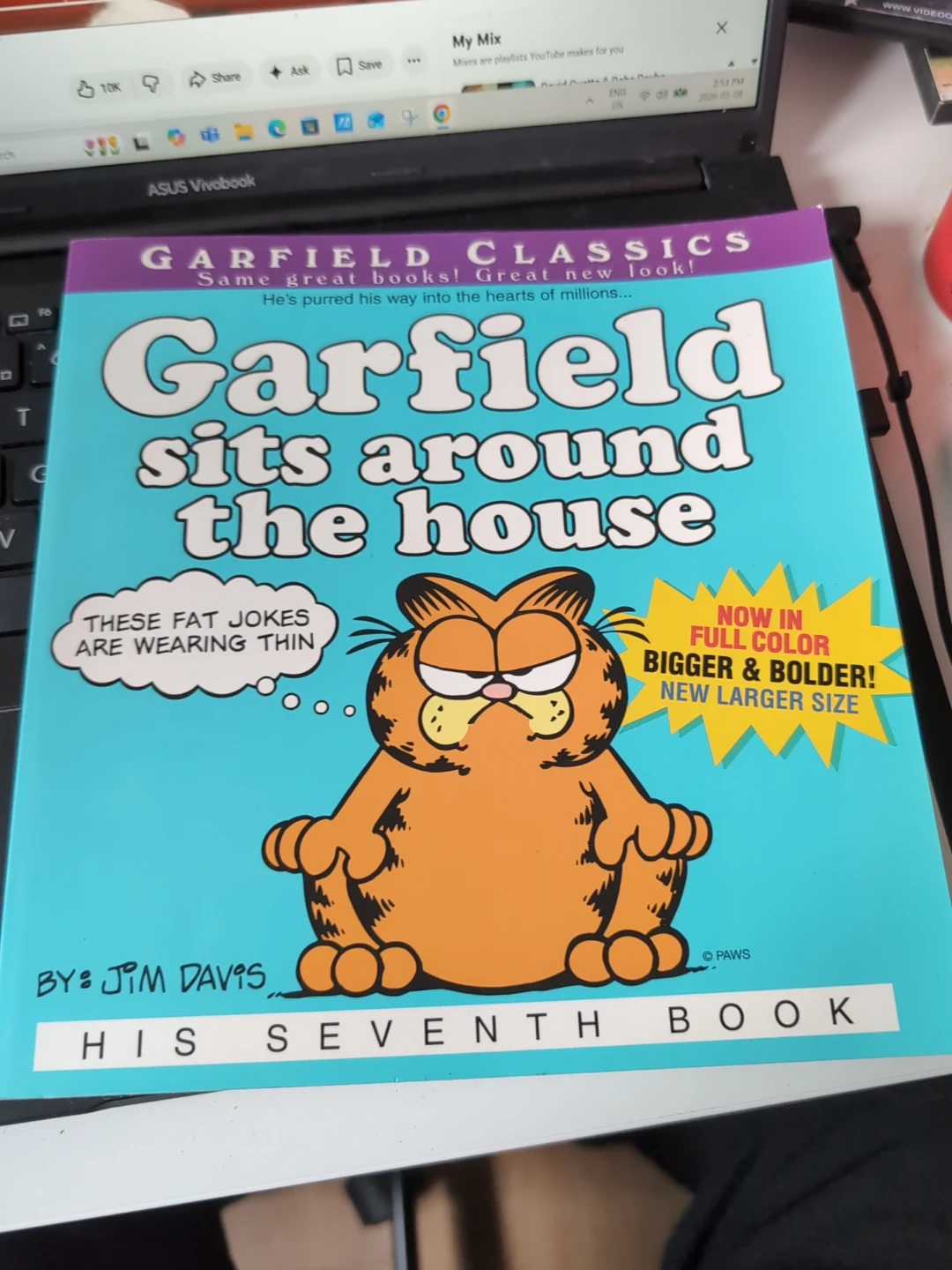 Garfield Sits Around the House Book by Jim Davis