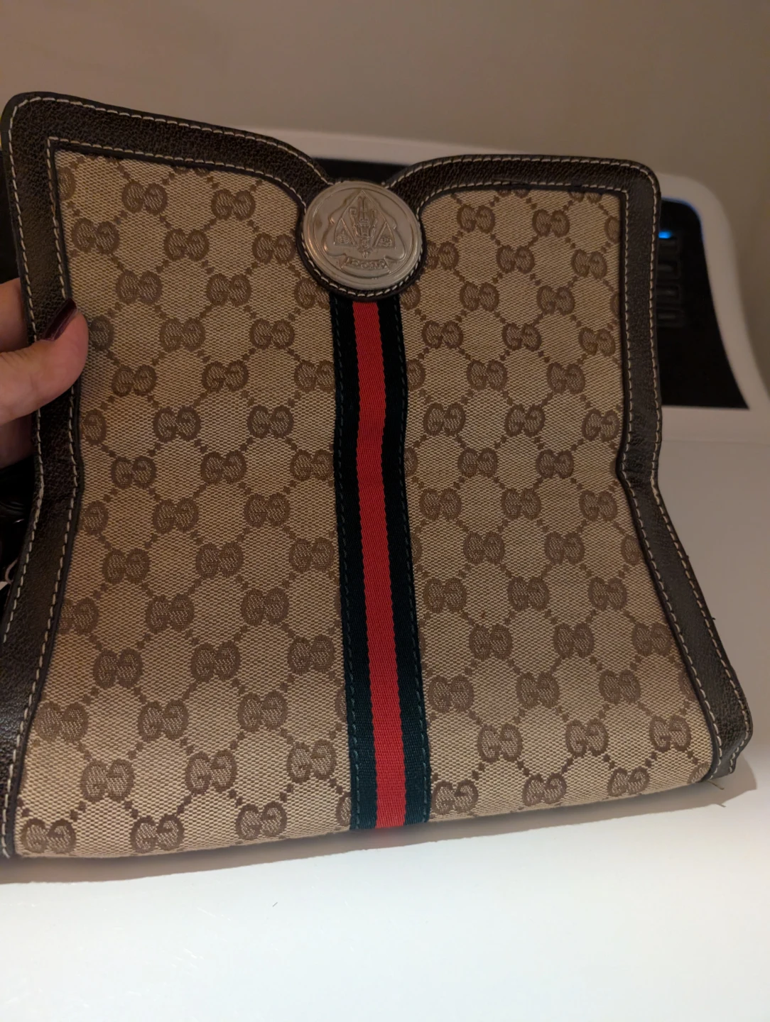 Gucci GG Canvas Clutch - photo 2