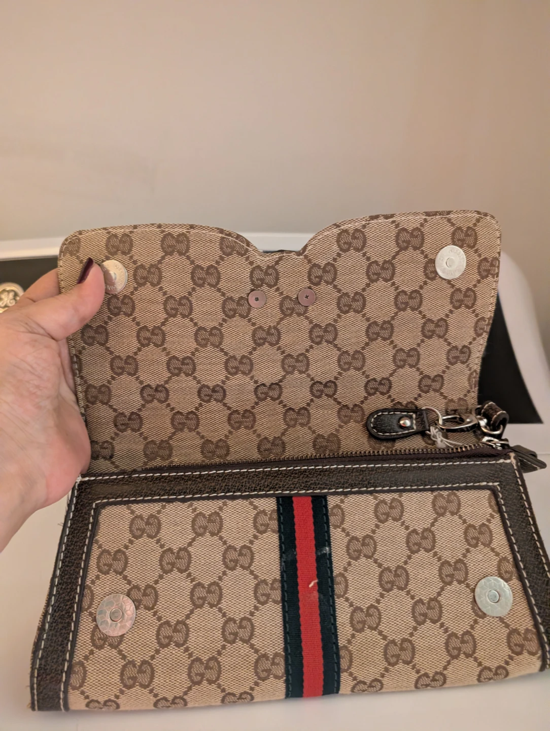 Gucci GG Canvas Clutch - photo 4