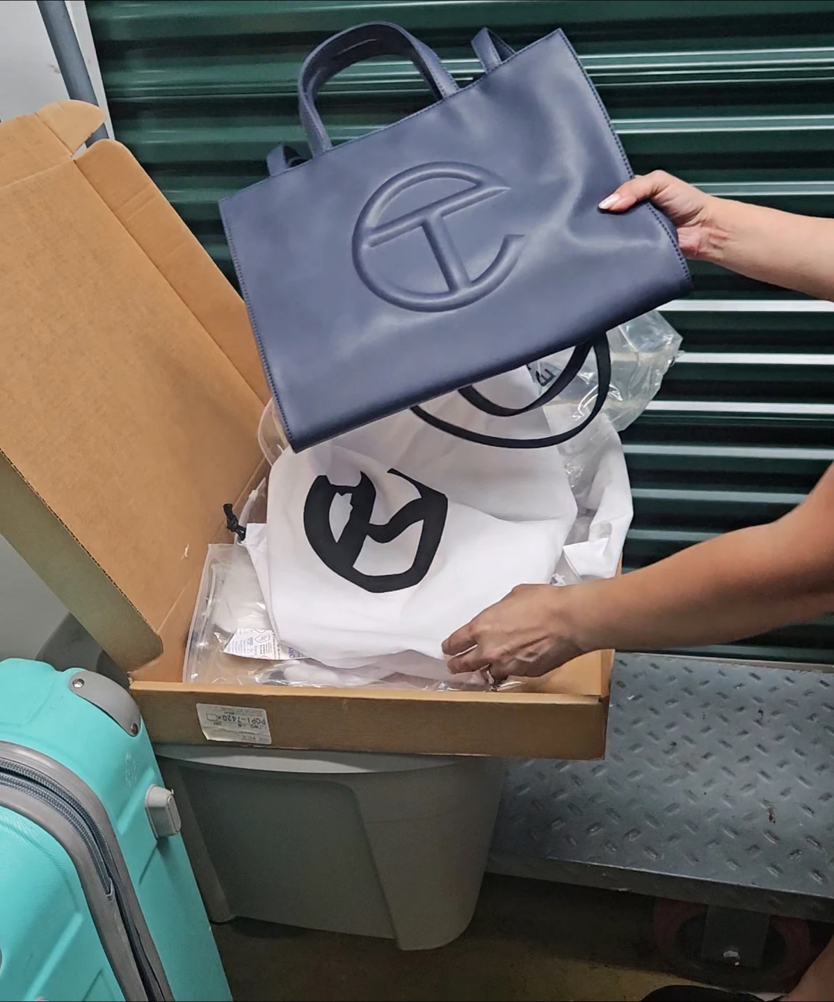 Telfar Medium Shopping Bag - photo 3
