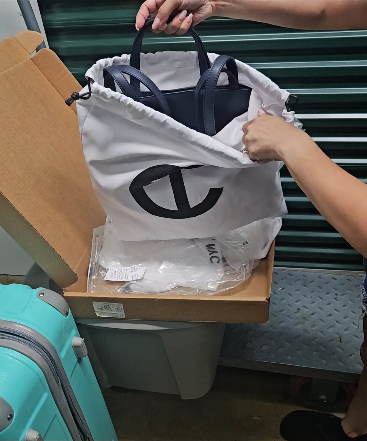 Telfar Medium Shopping Bag - photo 4