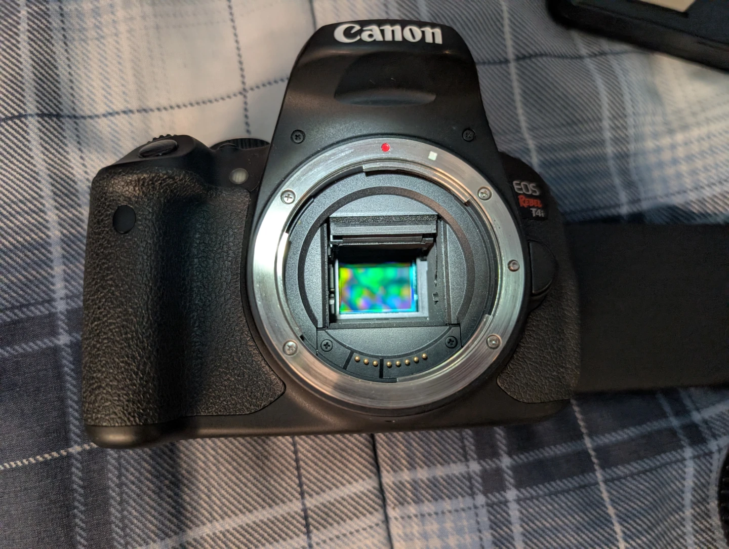 Canon EOS Rebel T4i DSLR Camera with Battery Charger - photo 5