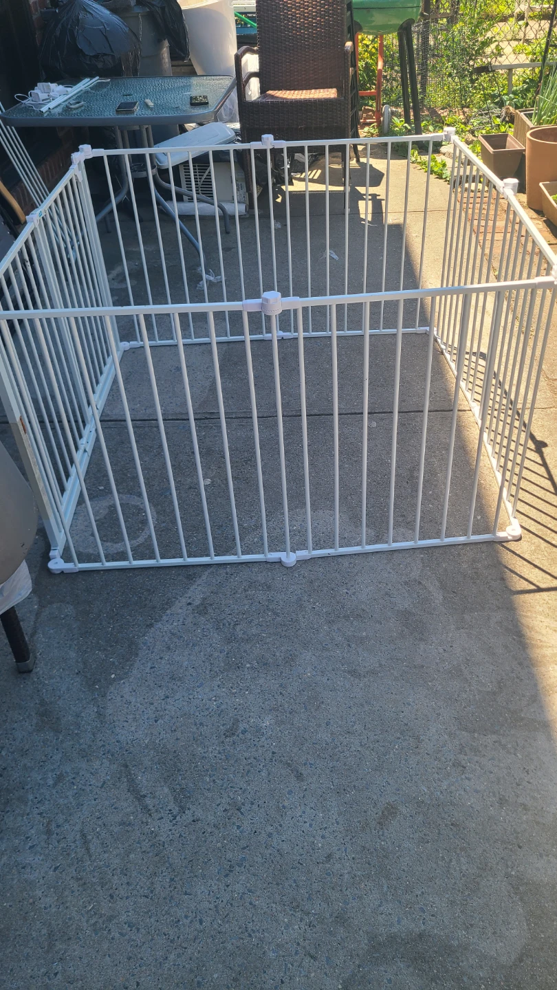 White Metal Pet Playpen Gate