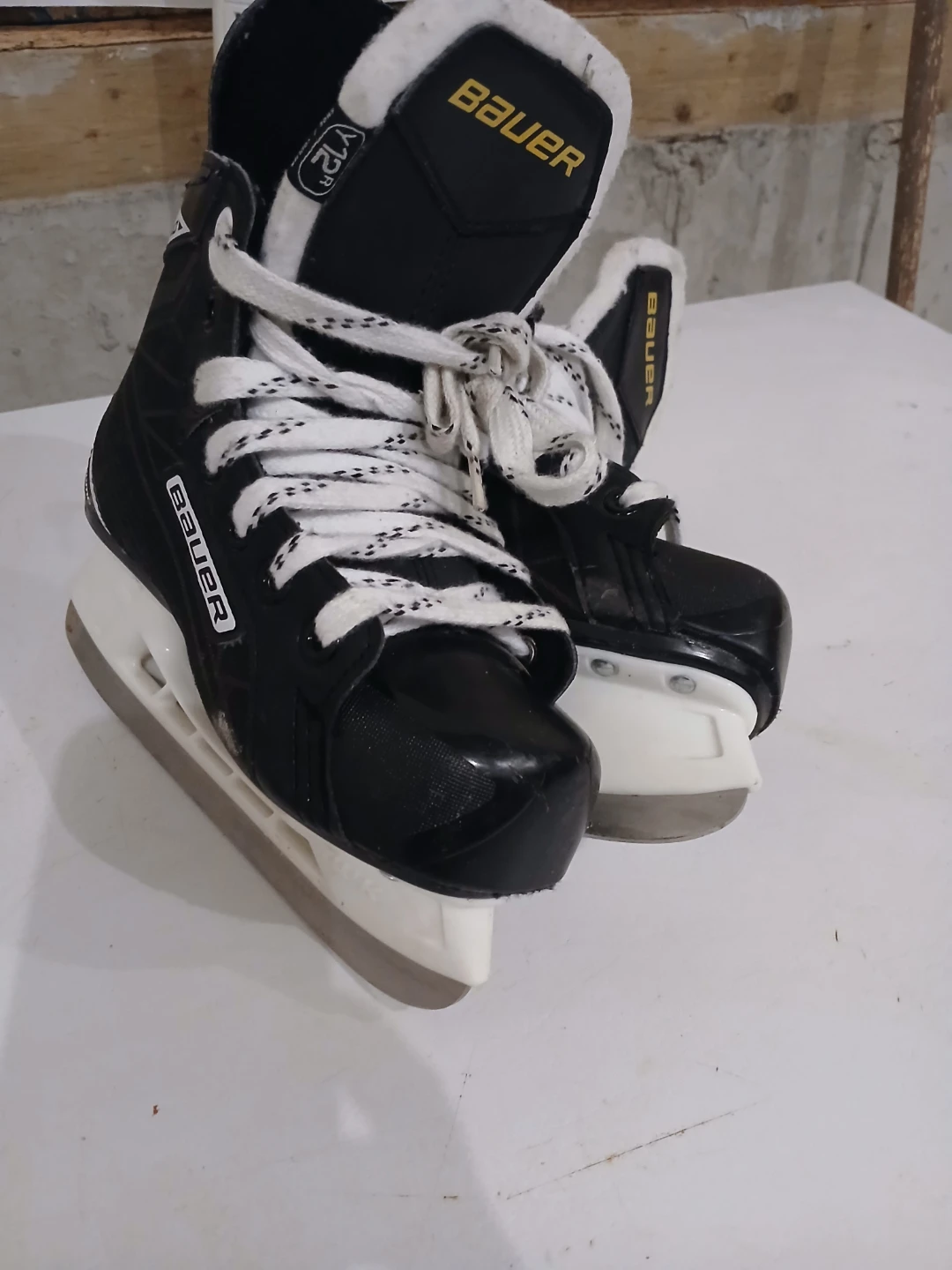 Bauer Ice Skates