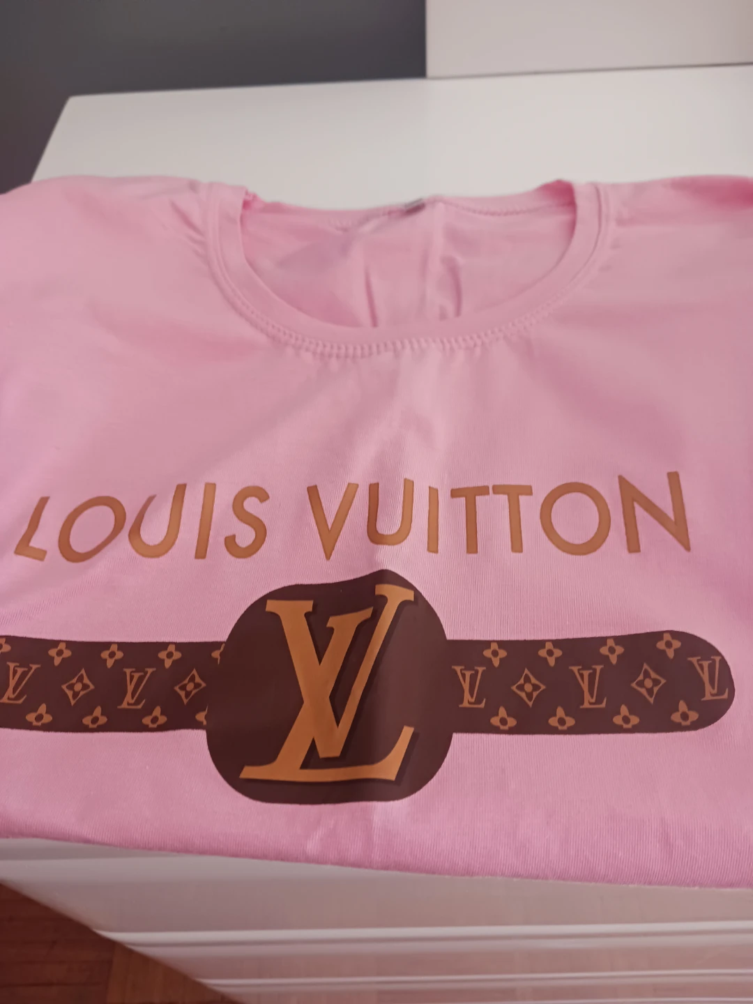 Woman T shirt ( size M )