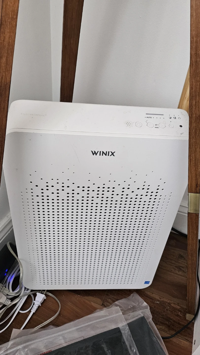 Winix Air Purifier for sale - photo 3