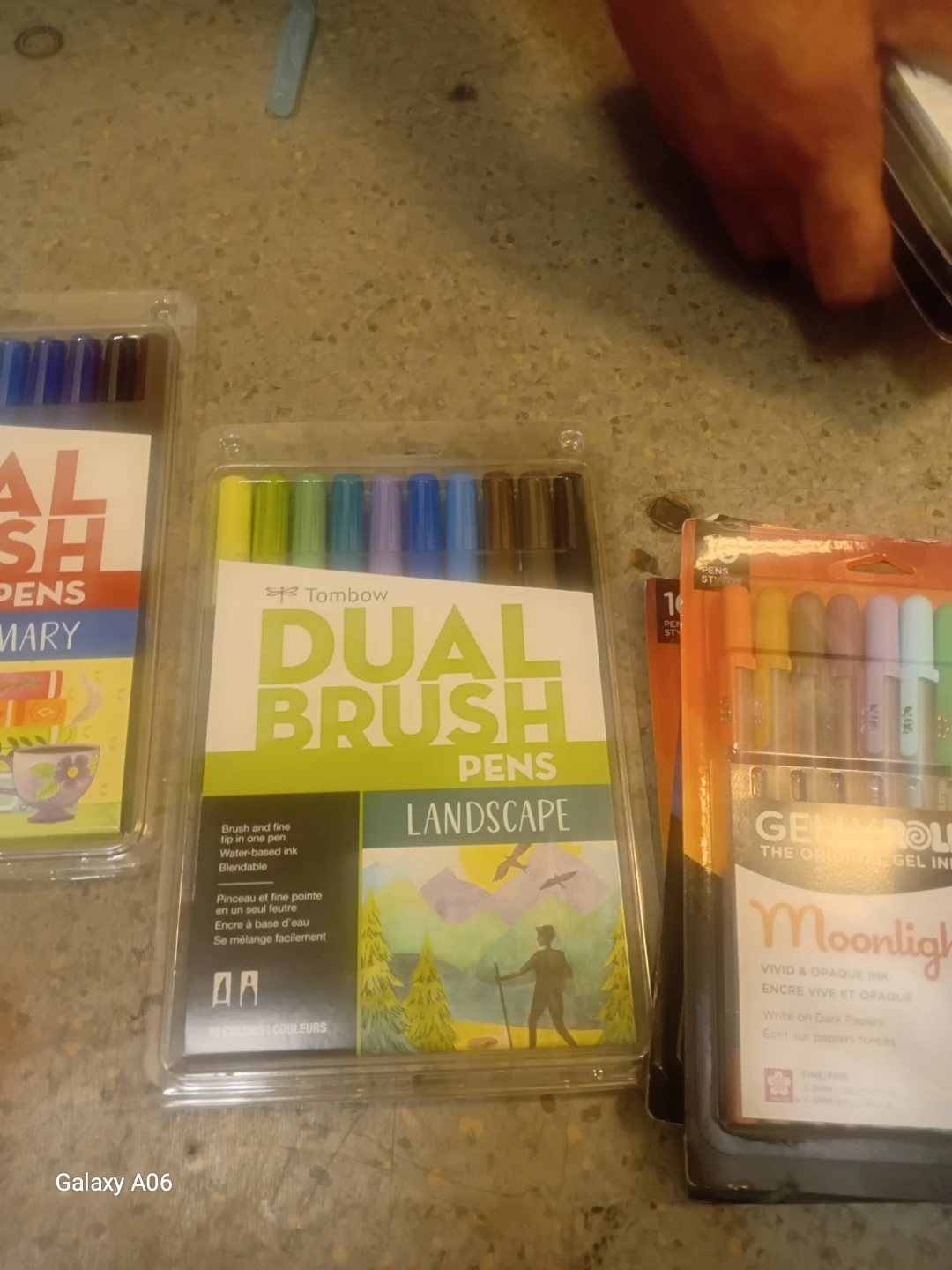 Tombow Dual Brush Pens & Gelly Roll Pens Bundle - photo 3