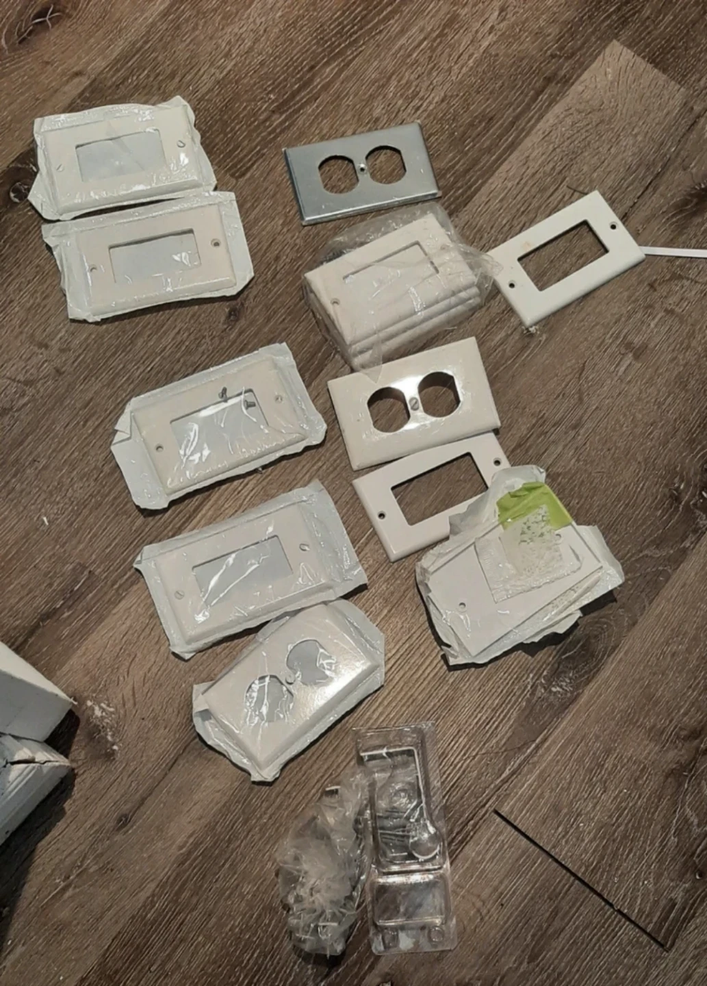 Assorted Electrical Outlet and Switch Plates
