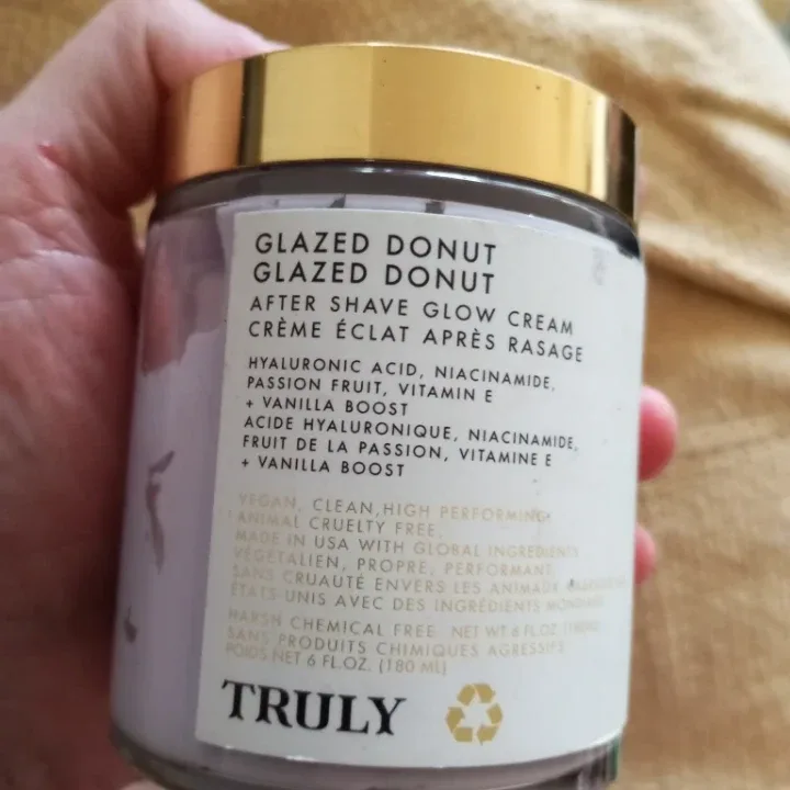 Truly Glazed Donut After Shave Glow Cream