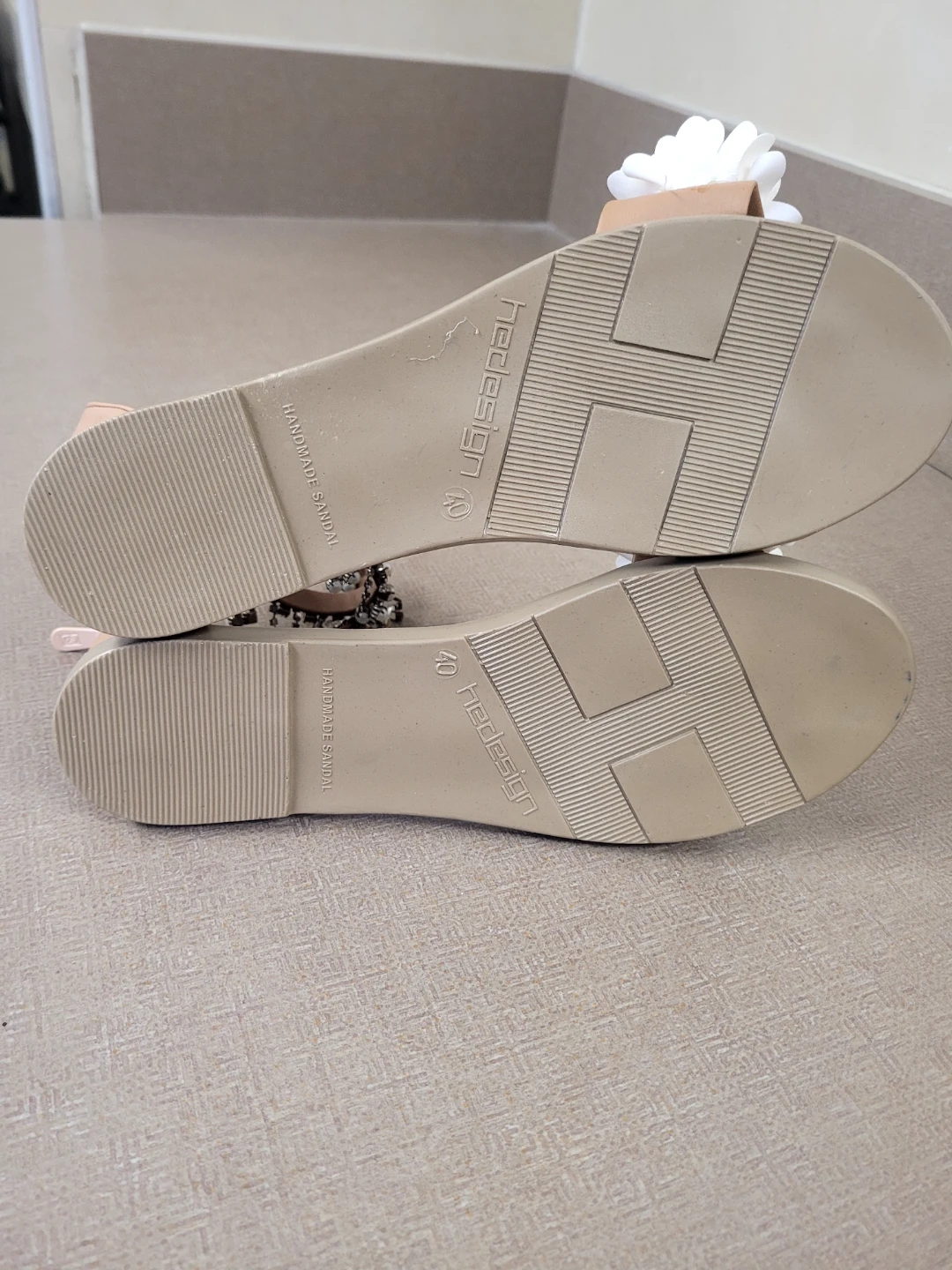 Redesign Women's Embellished Flat Sandals - photo 2
