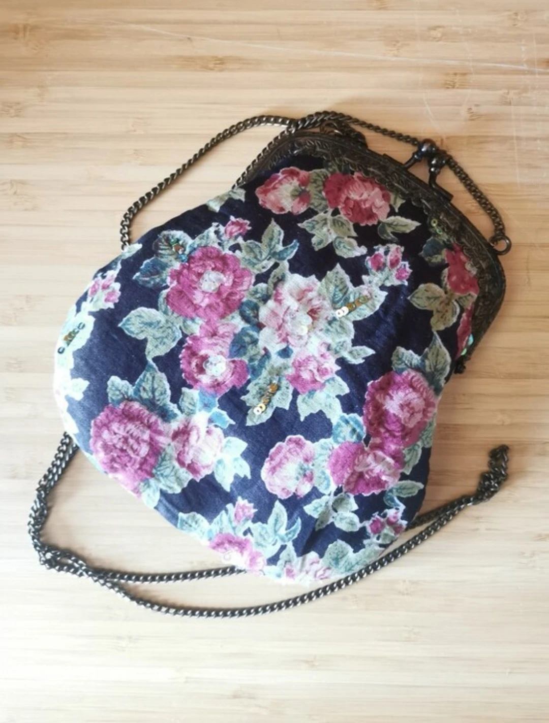 Vintage Floral Kiss Lock Purse Victorian Style Chain Handbag - photo 5