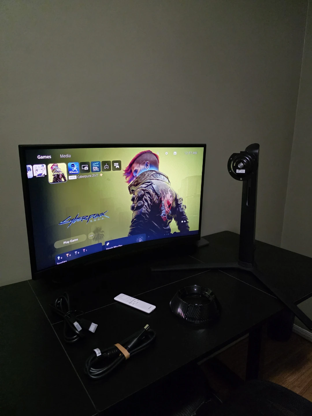 Samsung Odyssey G6 27" curved (G65B) monitor/ Used-Like new - photo 2