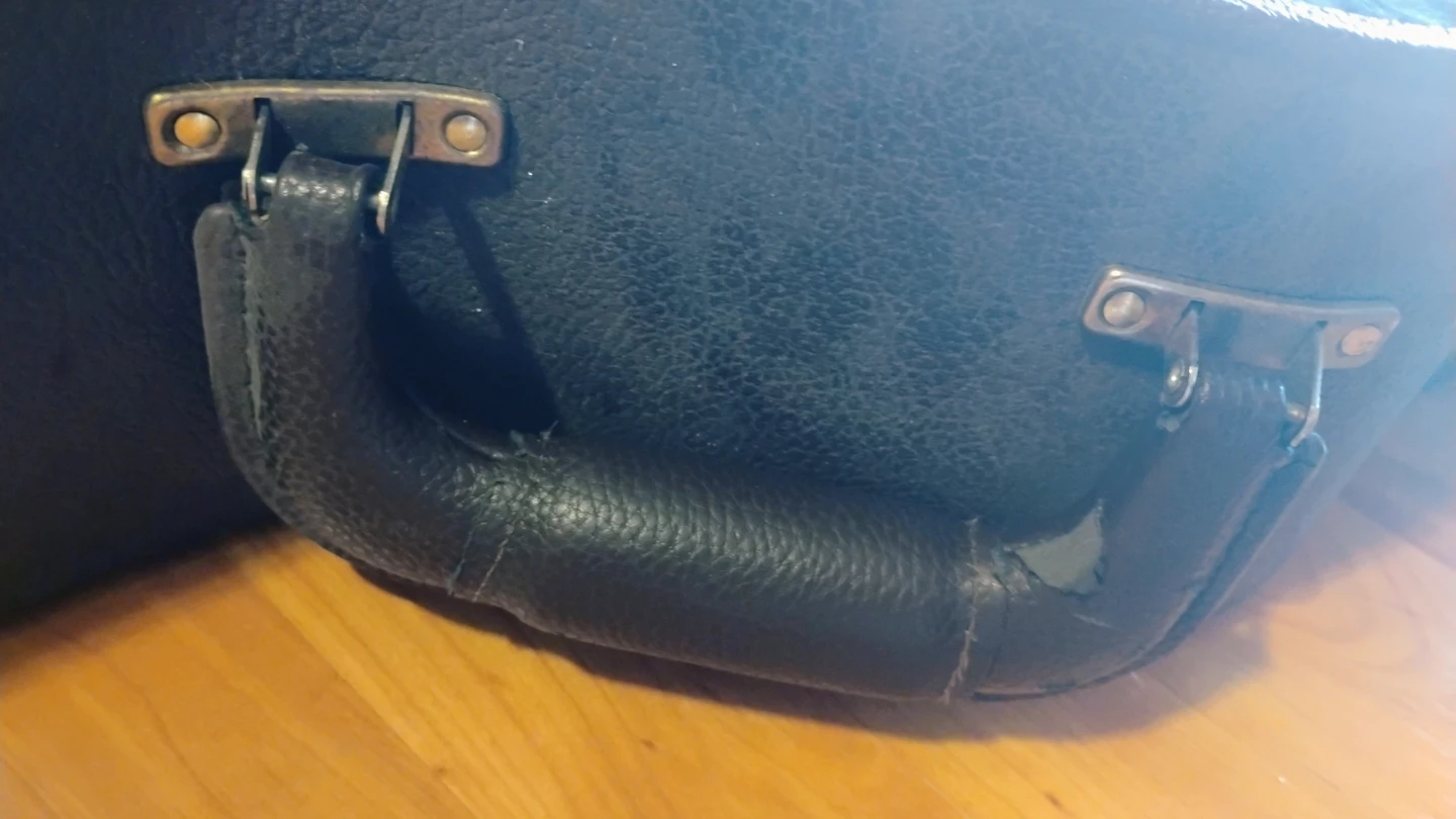 Gibson Acoustic Guitar Case - photo 4