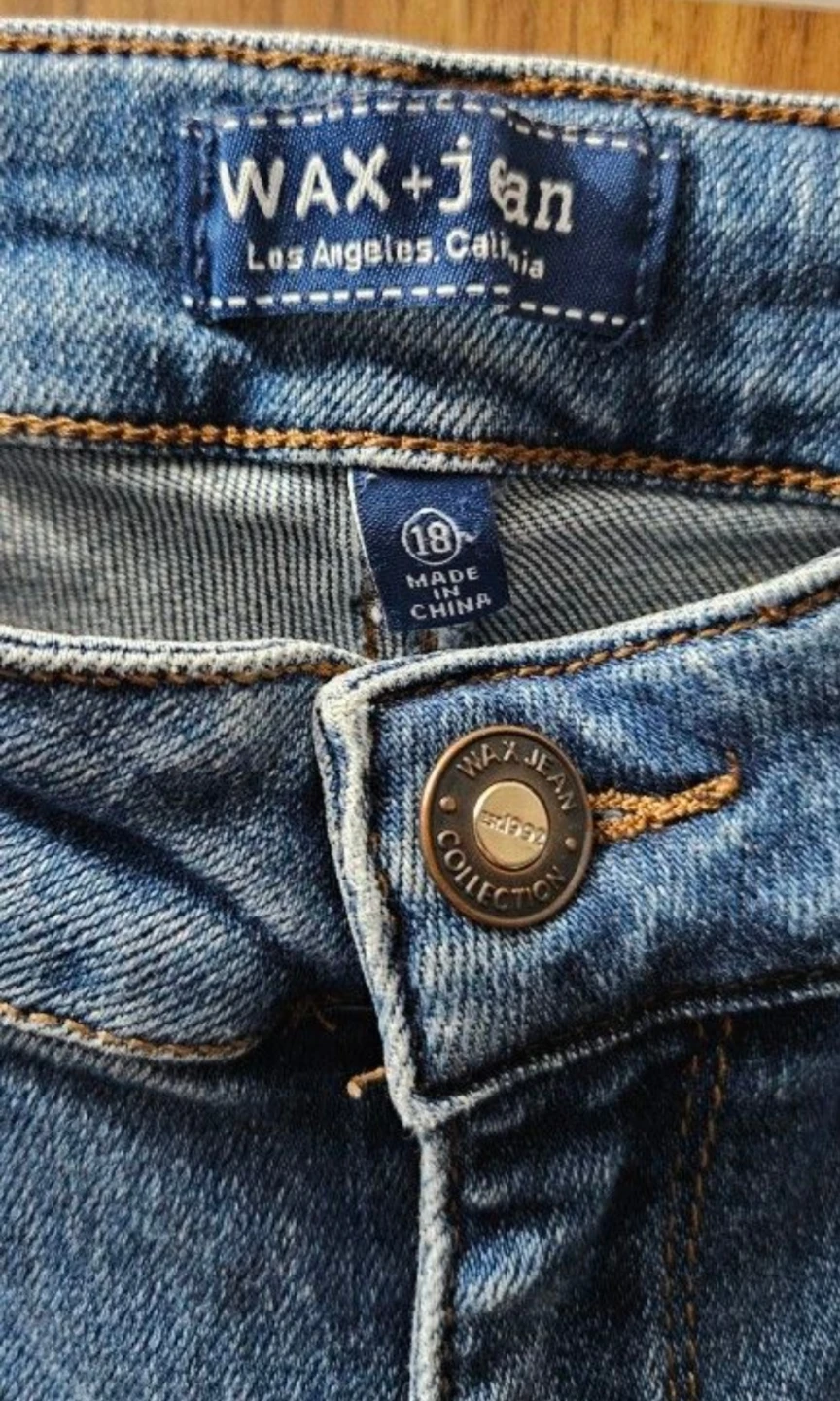 WAX+Jean "Distressed" Denim Jeans Size 18 - photo 3