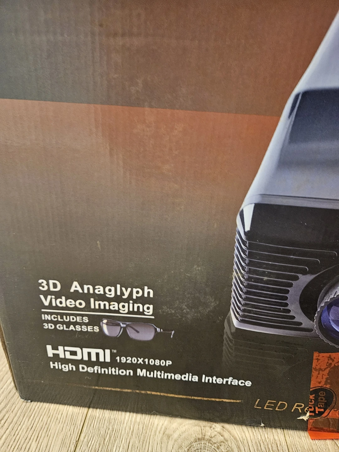 Volare HD Projector with 3D Anaglyph Video Imaging - photo 2