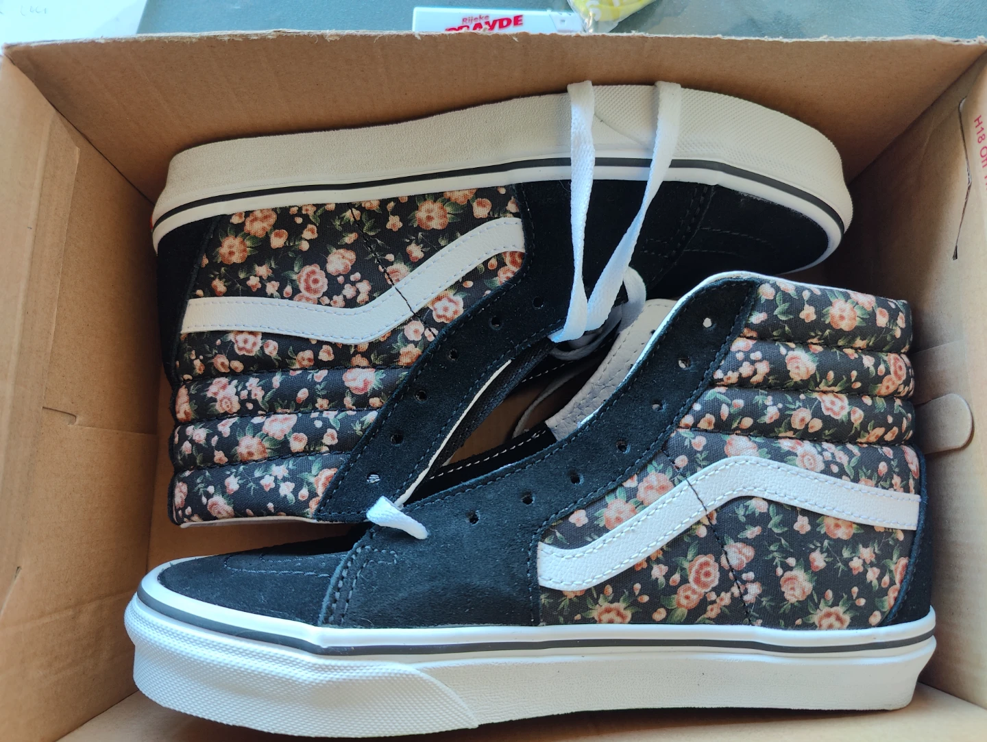 Vans Sk8-Hi Rose Dreams Black/White High Top Sneakers - photo 4