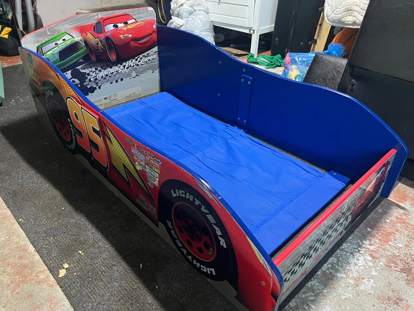 Disney Pixar Cars Lightning McQueen Toddler Bed - photo 4