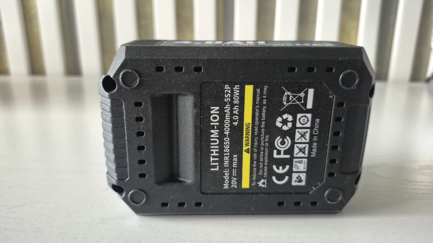 20V 4.0Ah Lithium-Ion Power Max Battery - photo 4