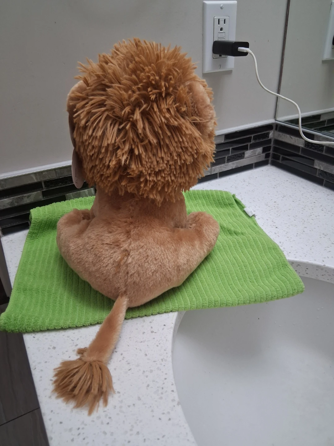 Plush Lion Stuffed Animal Toy - photo 2