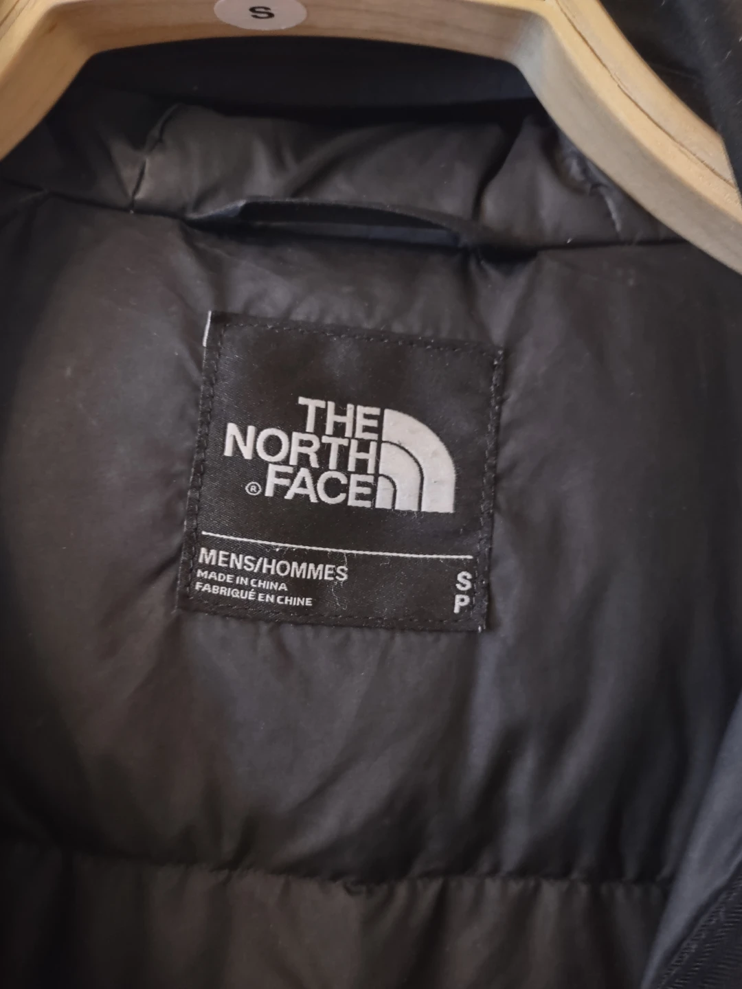 The North Face Puffer Jacket - Black - Size S - photo 2