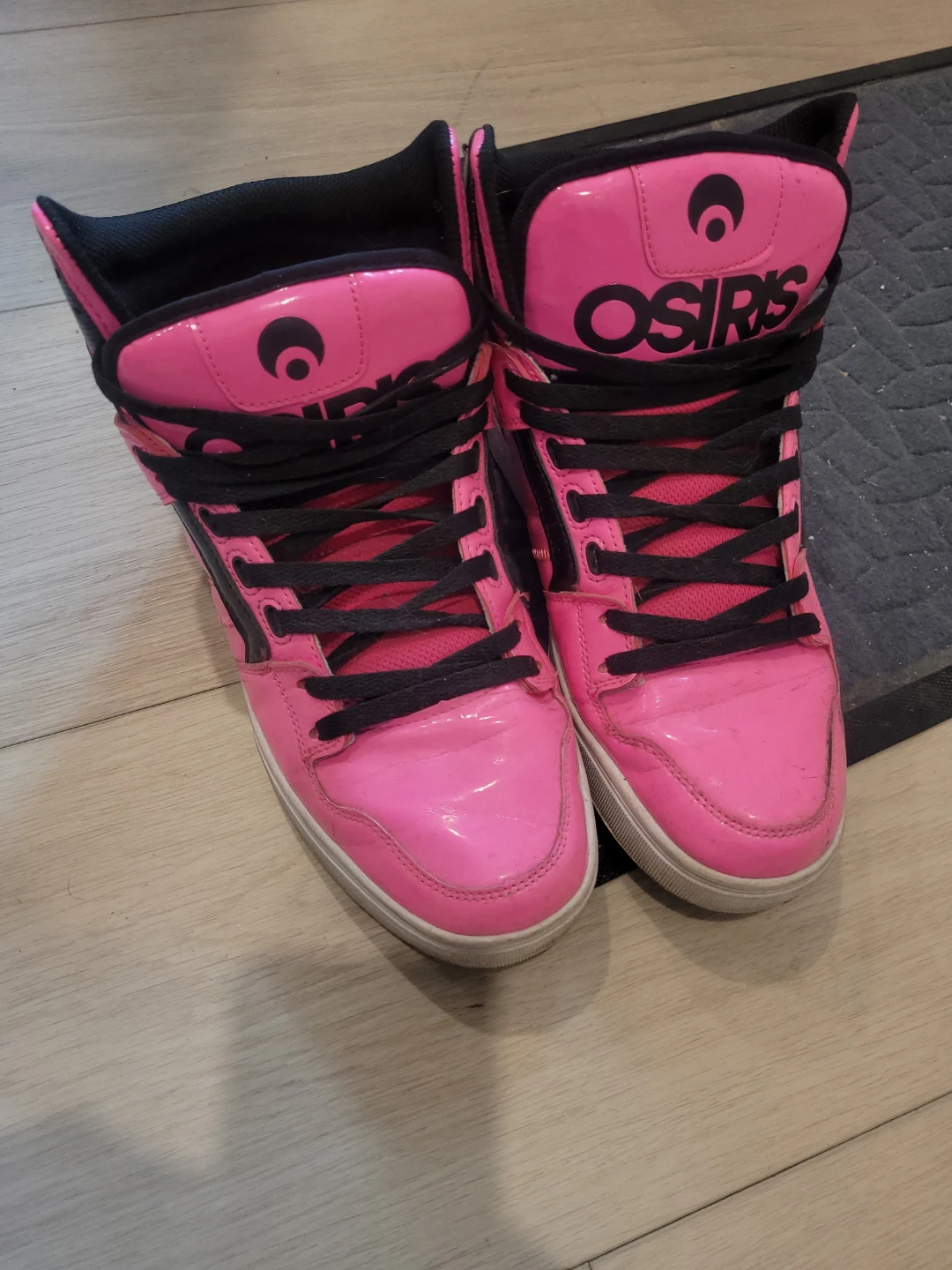 Osiris "Clone" Pink High-Top Skateboard Shoes