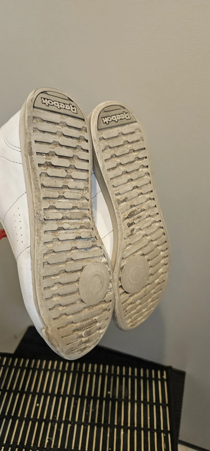 Reebok Classic White Sneakers with Red Laces - photo 3