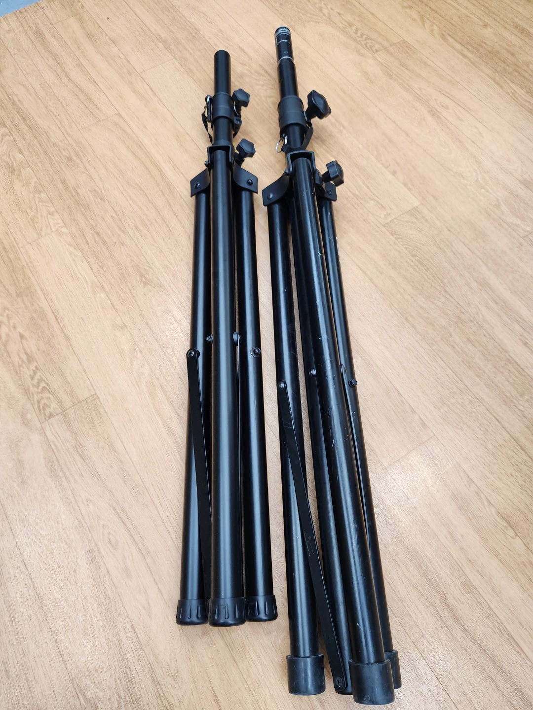 2 Speaker Stands - photo 3