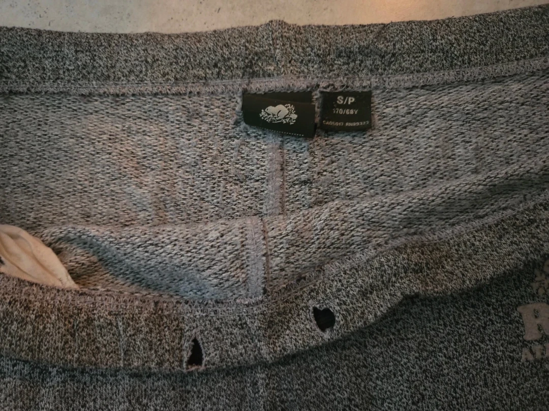 ⚽ Classic Vintage Roots Athletic Grey Sweatpants - photo 3