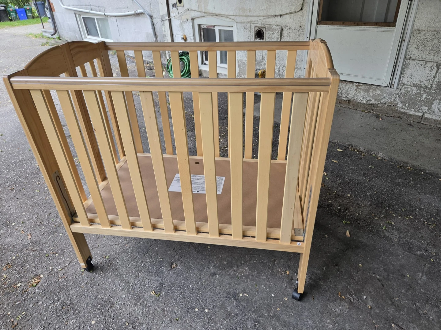 Wooden Baby Crib - photo 2