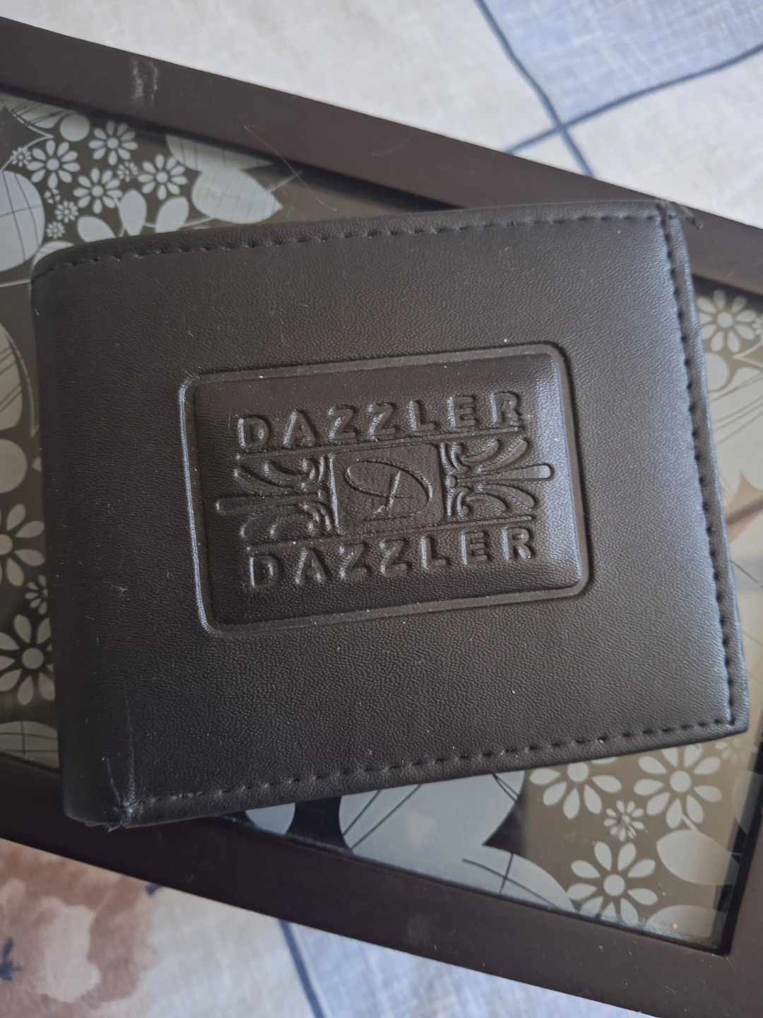 Dazzler Men's Bi-fold Wallet